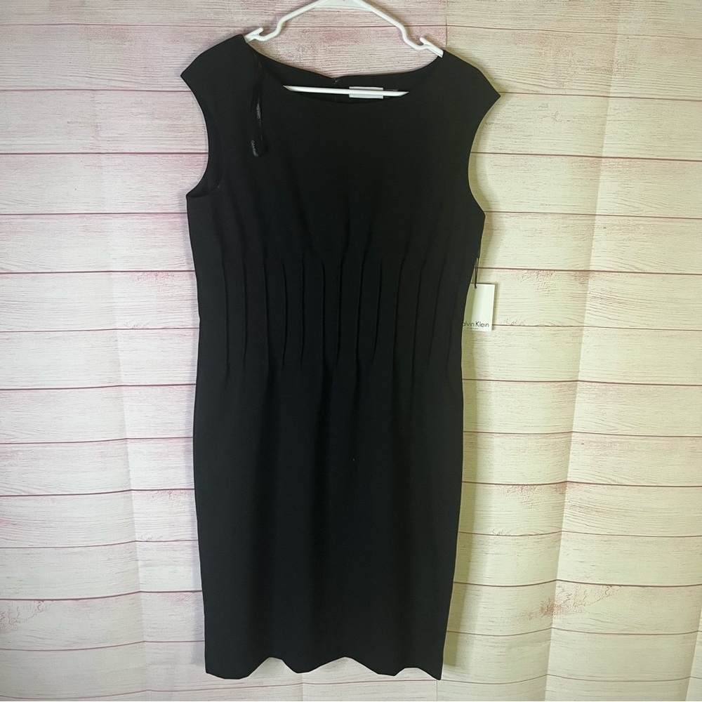 Calvin‎ Klein NEW Black Pleated Vertical Cinched Sleeveless Dress Size 12